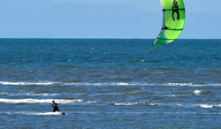 カイトサーフィンボタン